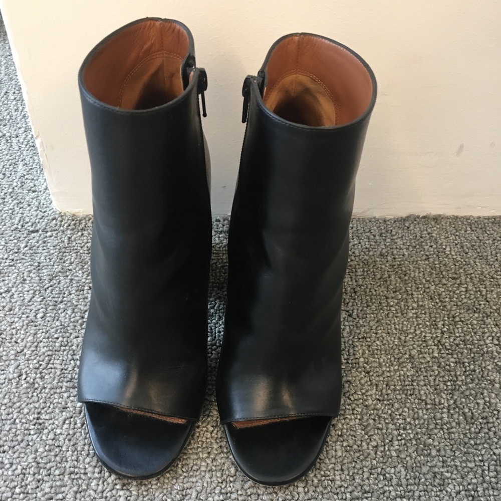 Givenchy Leather Peep-toe Cylinder-heel Booties